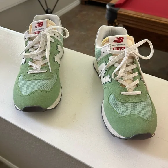 New Balance 574 Athletic Shoes Green - Picture 2 of 10